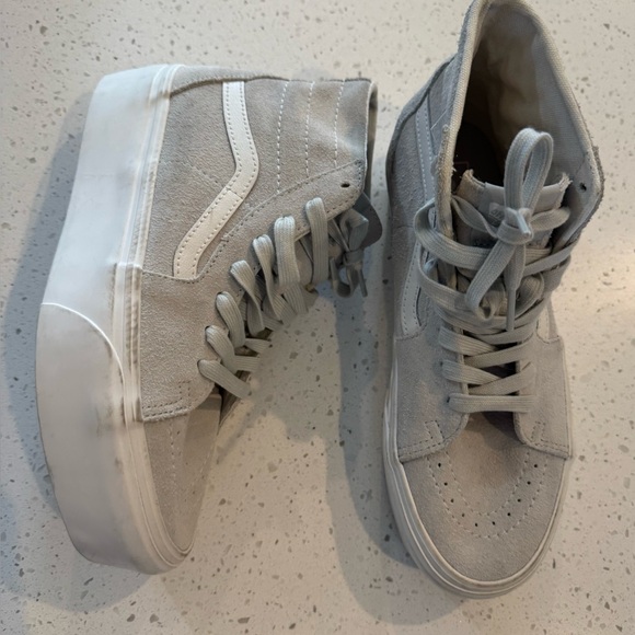 NEW Vans Sk8-Hi Tapered Stackform Platform Shoe Sneaker Gray White Womens 7, Men - Picture 1 of 14